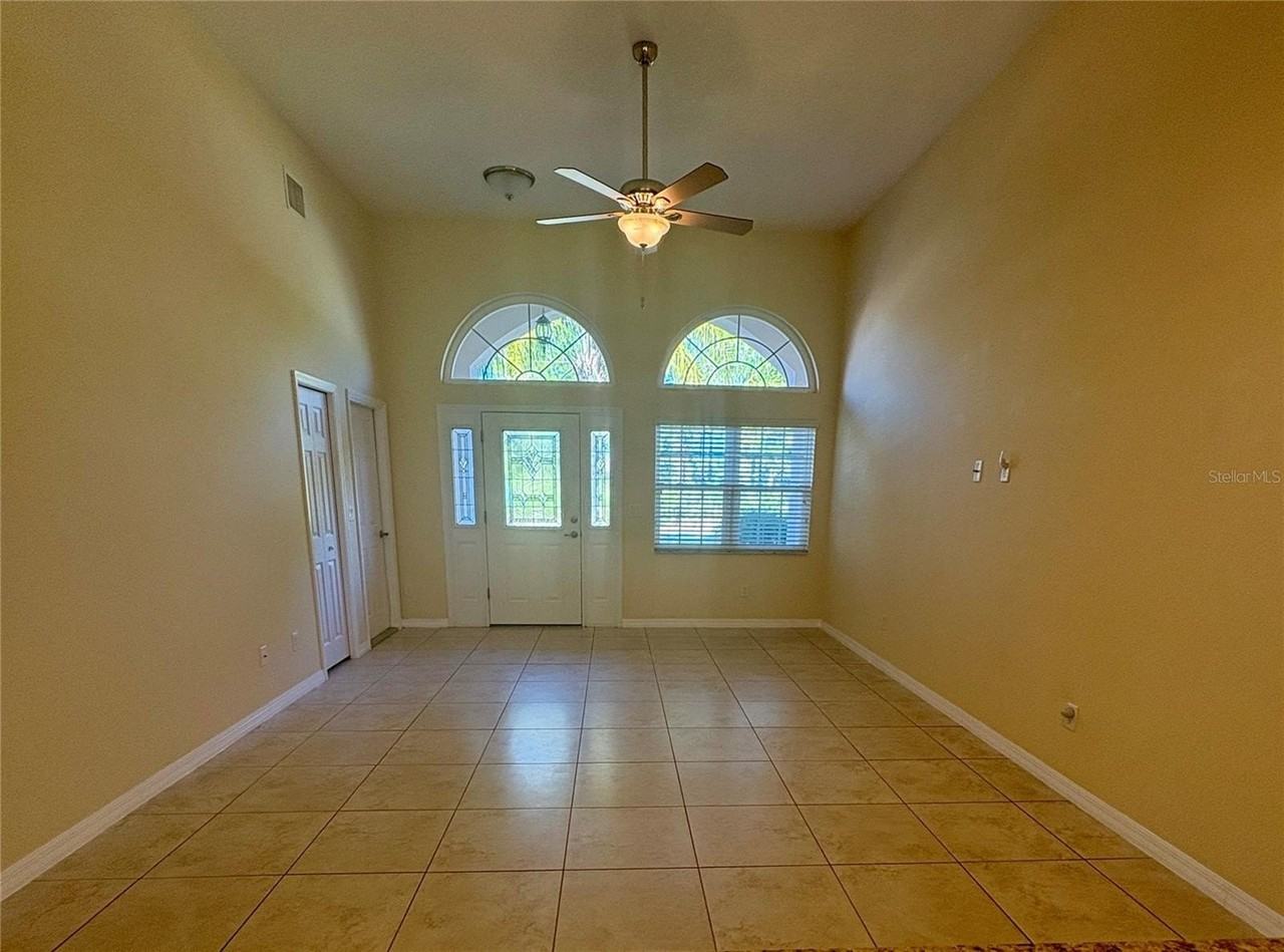87 Fieldstone Ln #A - Photo 3 of 15