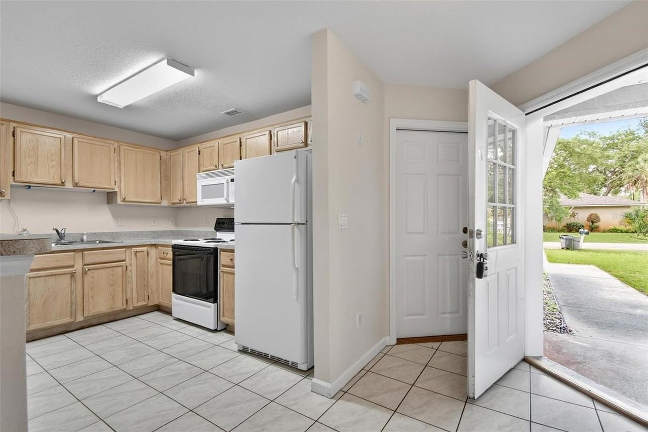 63 Wellwater Dr #A - Photo 4 of 36