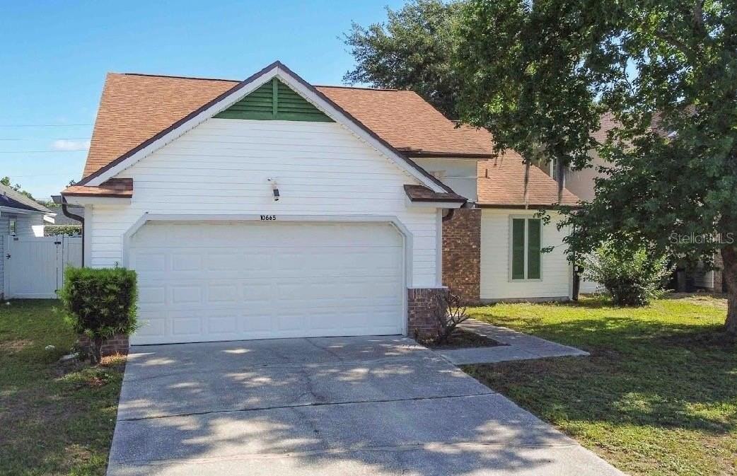 10665 Huntridge Rd - Photo 2 of 12