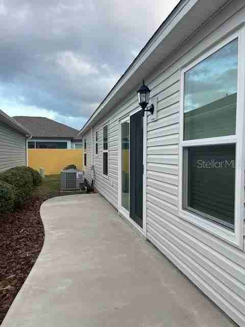 5541 Goodman Ct - Photo 5 of 19