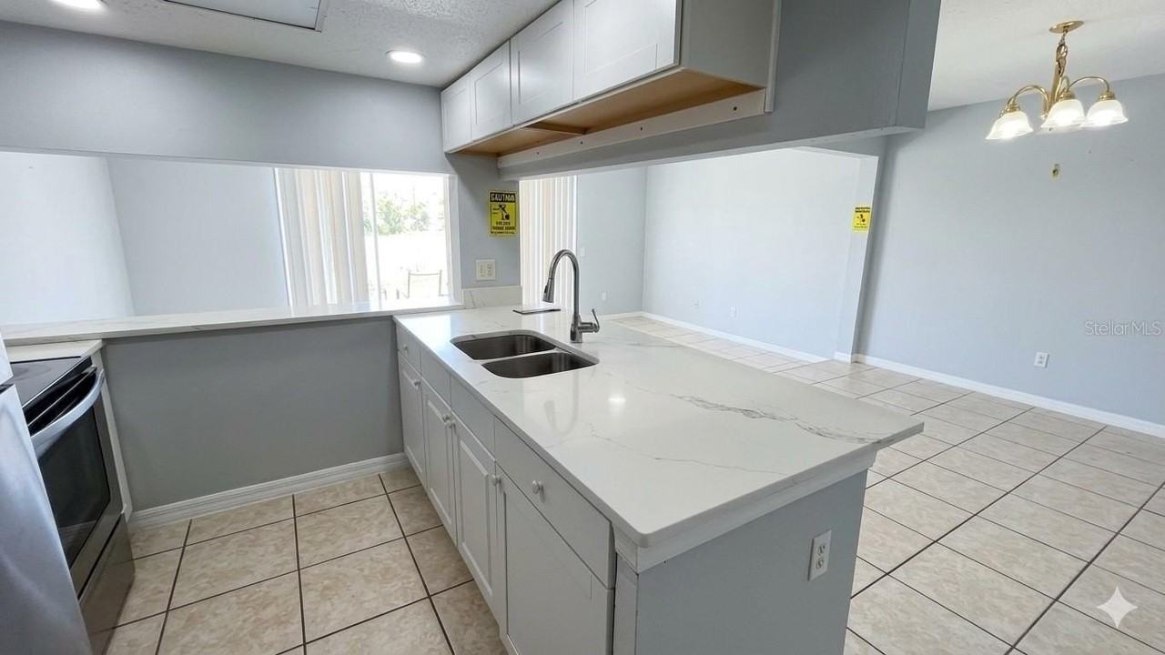 226 Orchid Dr - Photo 2 of 41