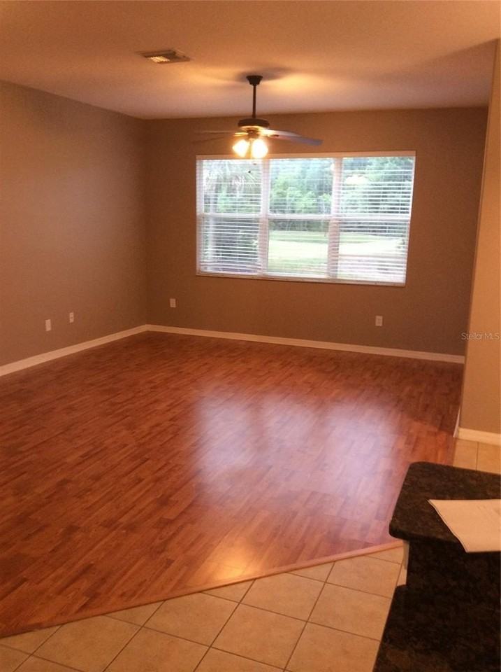 10515 Coral Key Ave - Photo 5 of 30