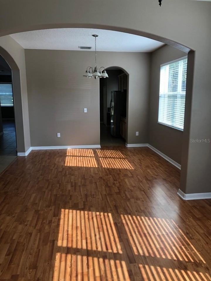 10515 Coral Key Ave - Photo 7 of 30