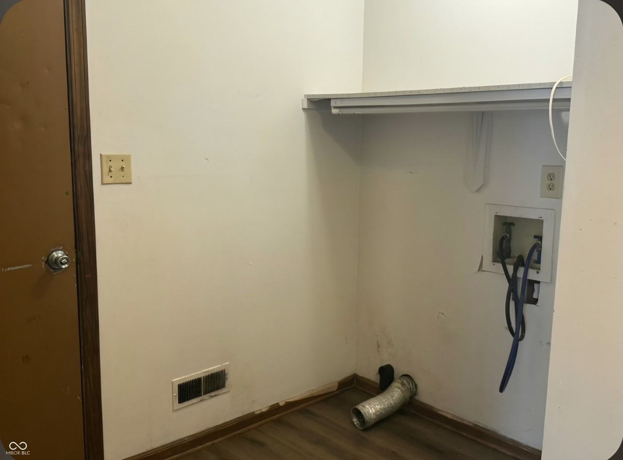 637 Joy Dr - Photo 7 of 11