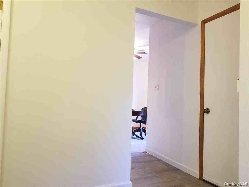 256 Heritage Ln - Photo 4 of 21