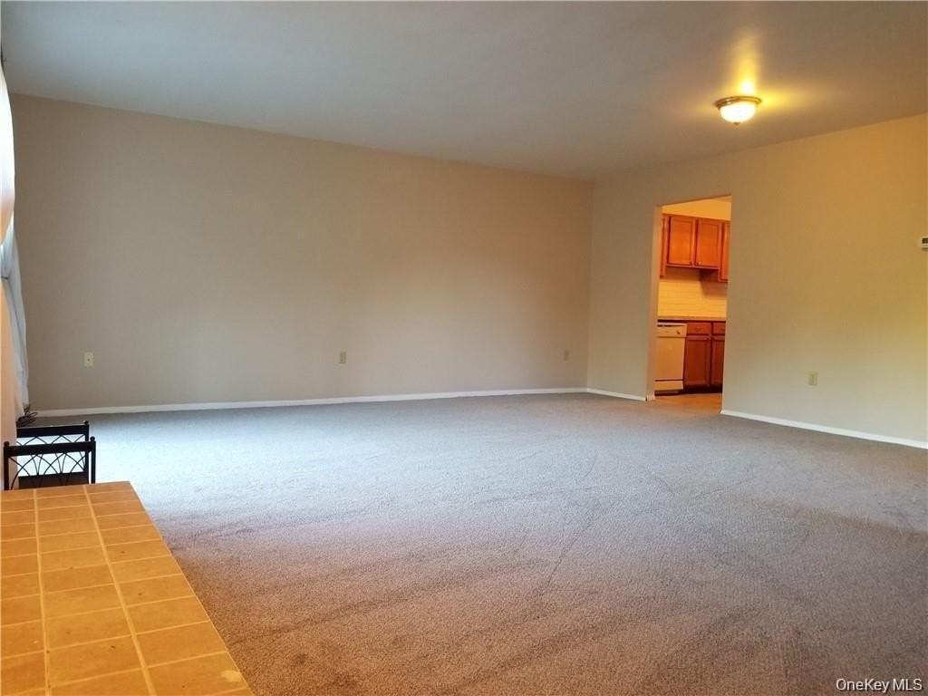 256 Heritage Ln - Photo 5 of 21