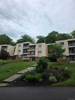 featured image of 234 Fox Run Ln