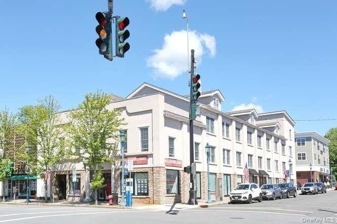 21 E Central Ave #302 - Photo 2 of 33