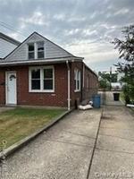 featured image of 8646 Range St