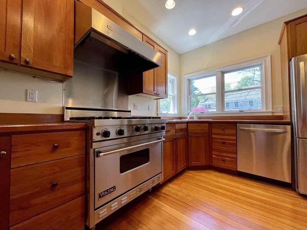 43 Walnut St - Photo 6 of 42