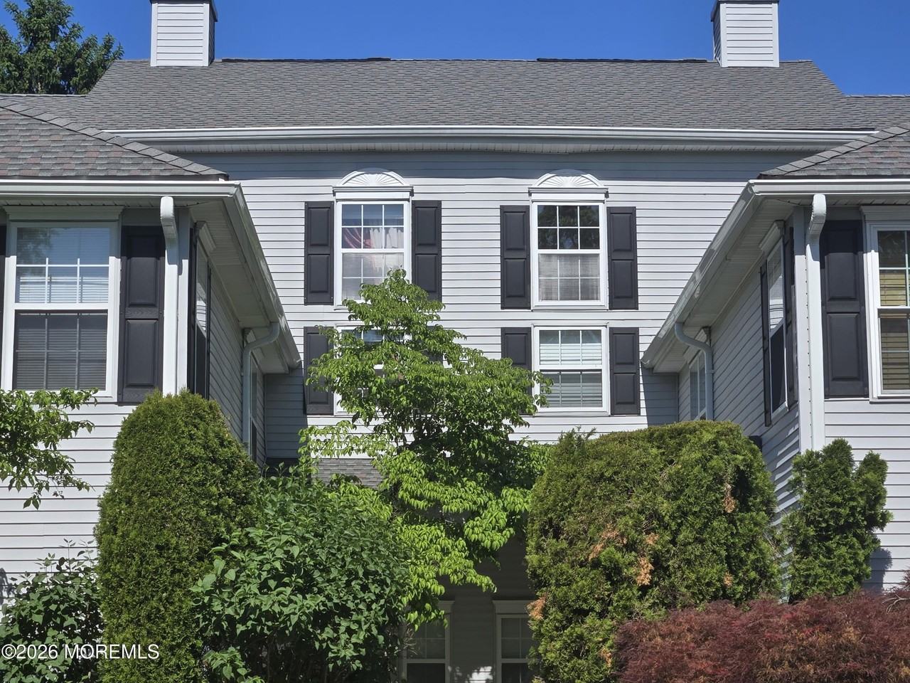 761 Banyan Ct - Photo 2 of 18