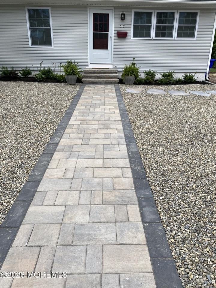 318 Bellanca Rd - Photo 3 of 16