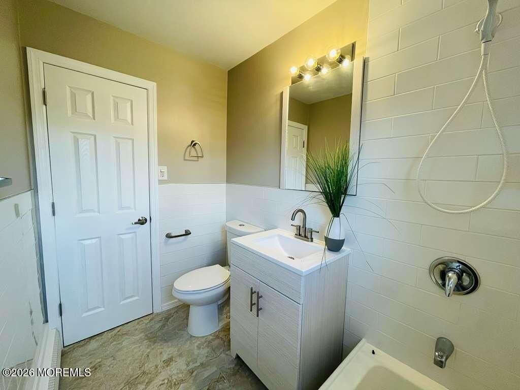 68 Stonehurst Blvd #H - Photo 5 of 14