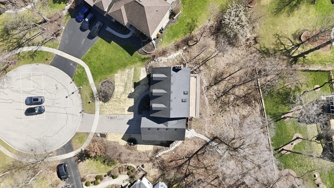 1215 Triple Crown Ct - Photo 3 of 37