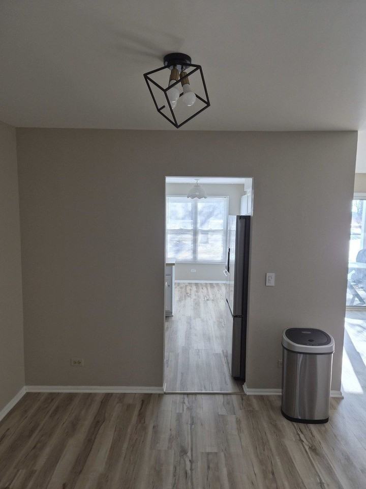 271 Southwick Ct #271 - Photo 6 of 35