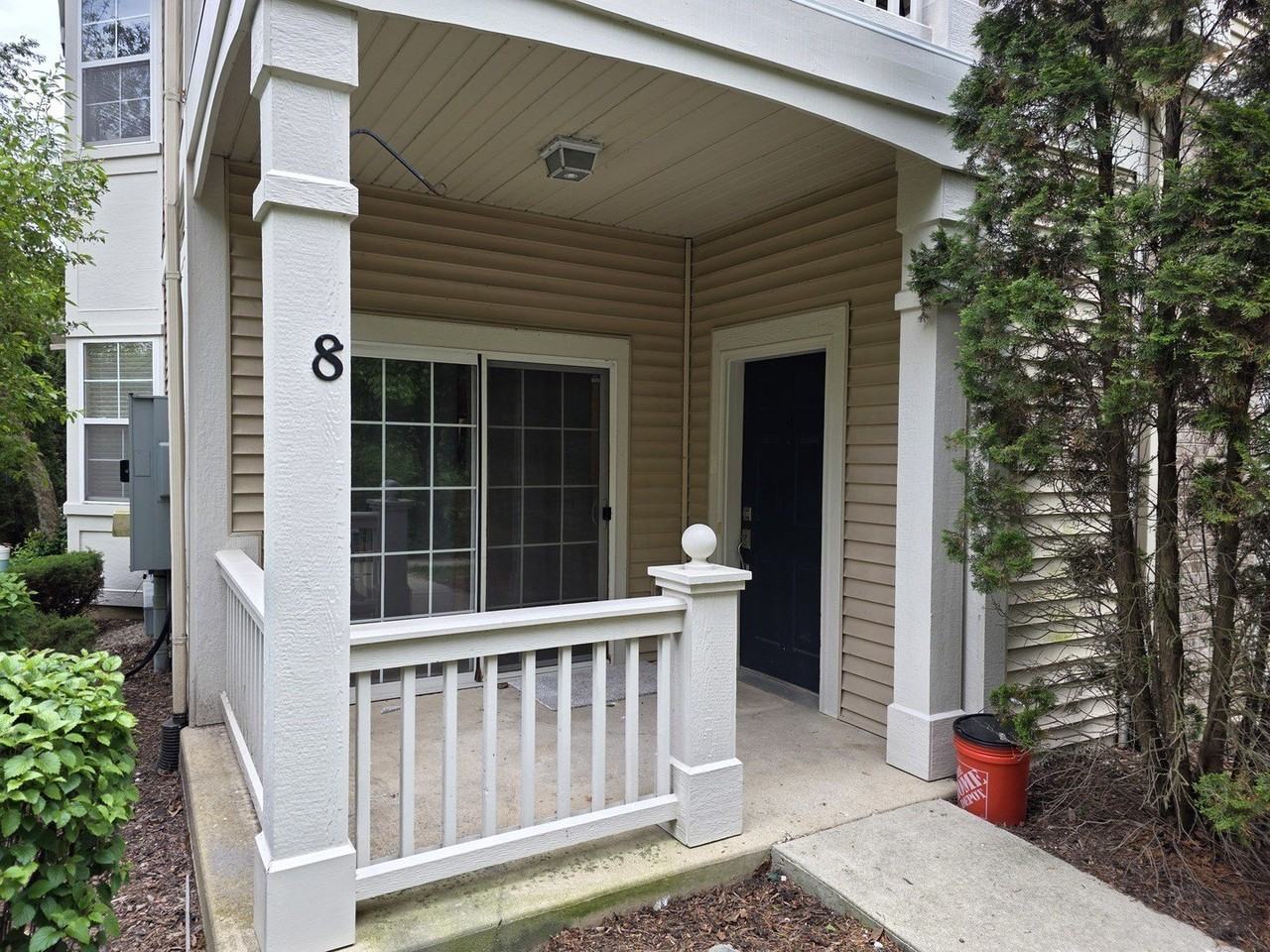 2250 Aurora Dr #8 - Photo 2 of 42