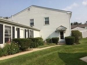304 Creekside Dr #304 - Photo 2 of 8