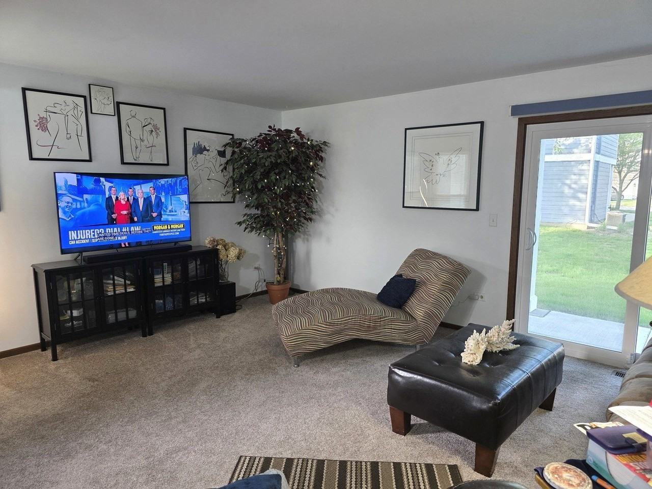 951 Glouchester Cir #0 - Photo 4 of 10