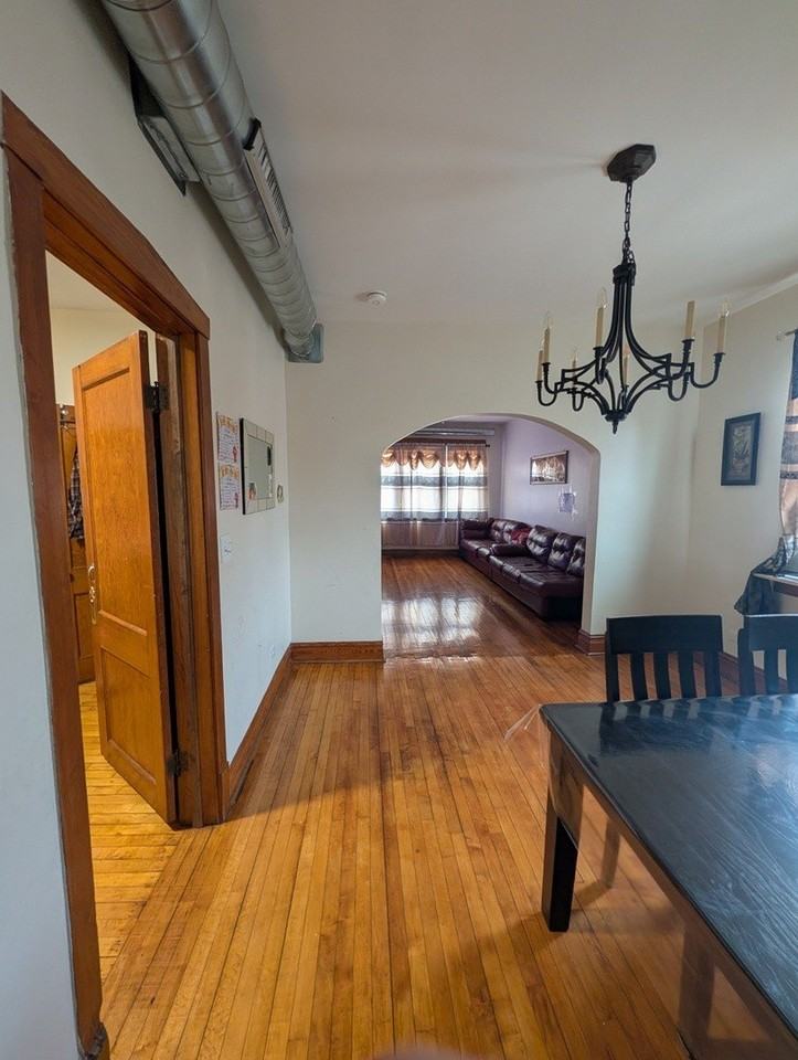 5433 S Millard Ave #2 - Photo 5 of 10