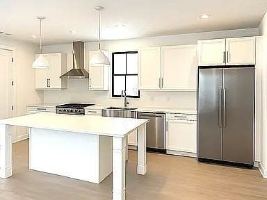 243 N West St #201 - Photo 3 of 19