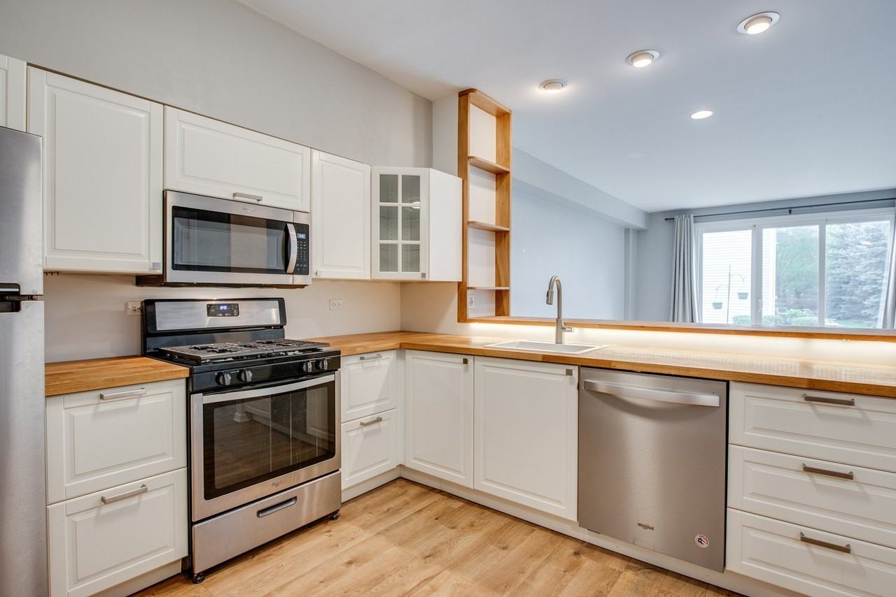 2527 Bordeaux Ln - Photo 5 of 21