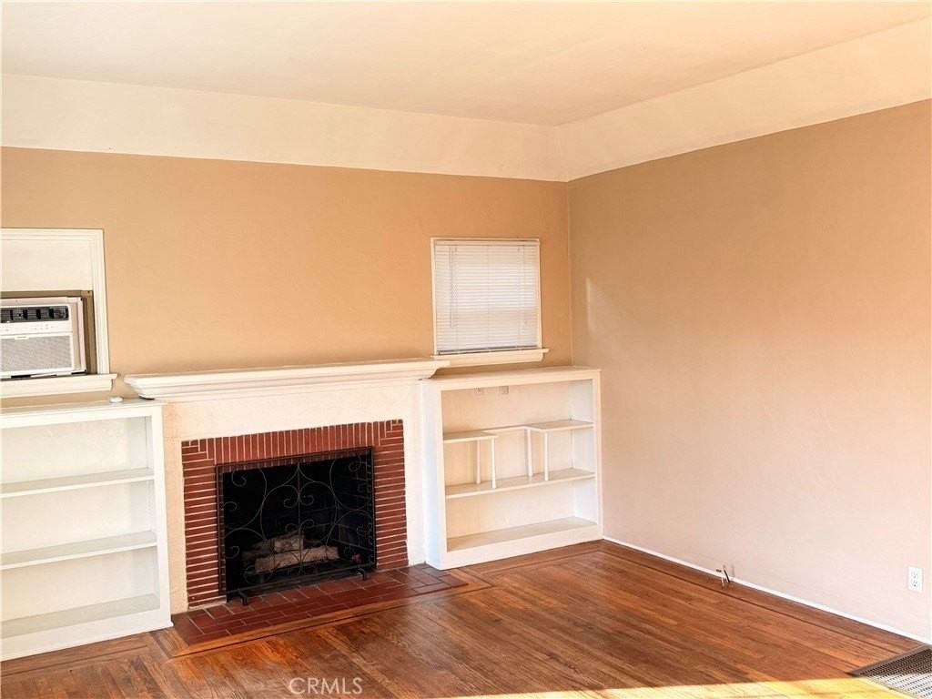 226 N Lima St - Photo 3 of 18