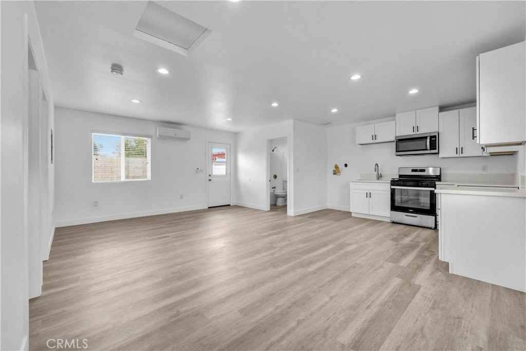 9156 Catawba Ave #4 - Photo 4 of 14