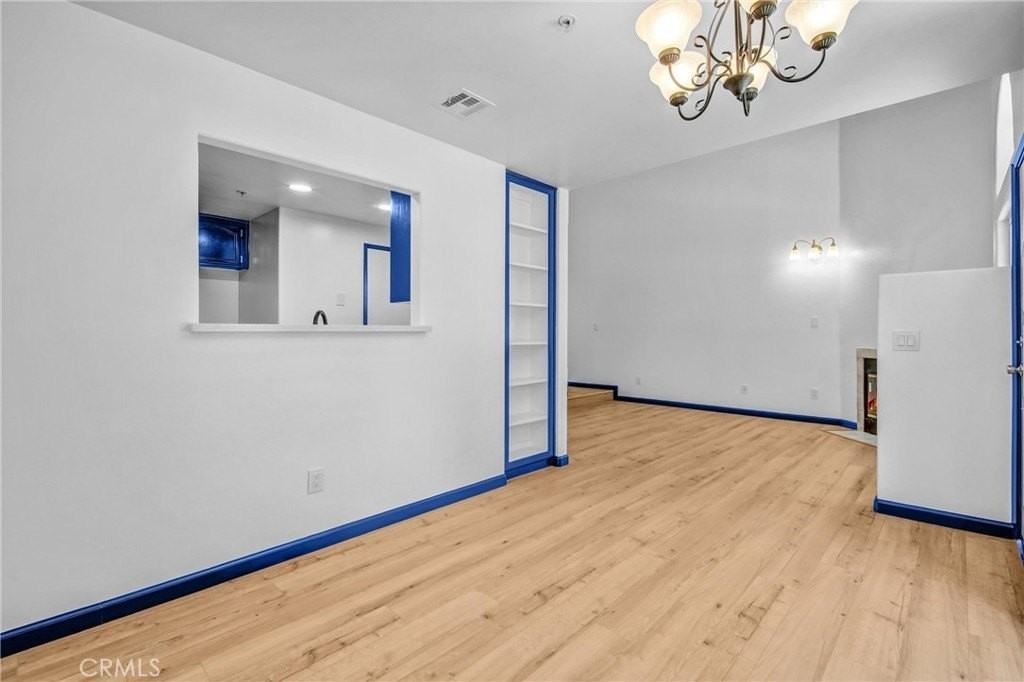217 E Commonwealth Ave #F - Photo 5 of 24