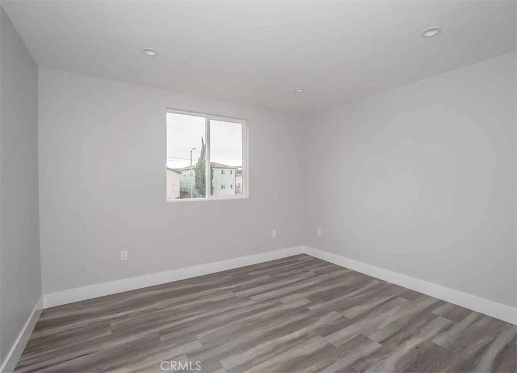 127 W Imperial Hwy - Photo 3 of 9