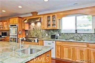 4777 Windsor Rd - Photo 3 of 14