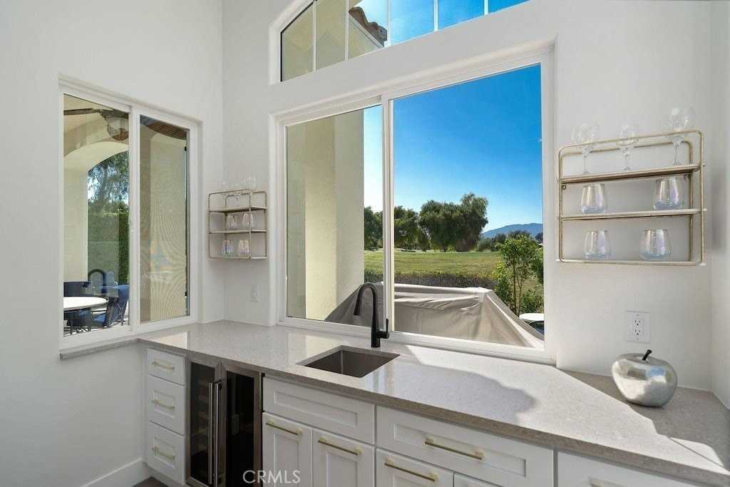 71 Via Las Flores - Photo 6 of 29