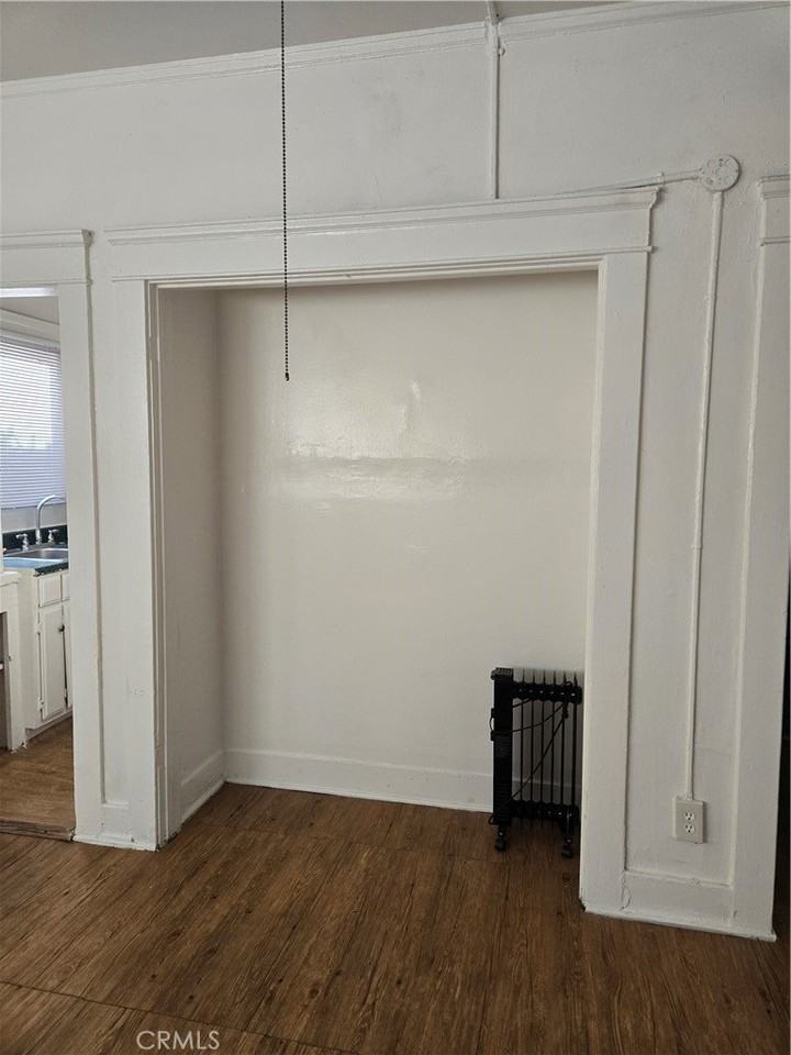 551 W 10th St #9 - Photo 3 of 17