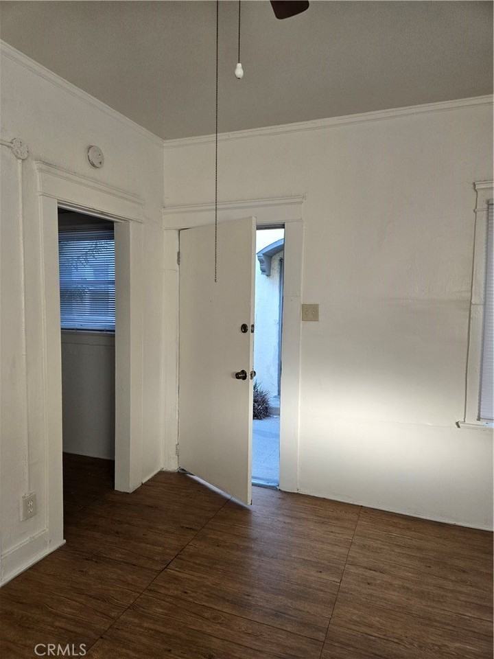 551 W 10th St #9 - Photo 6 of 17