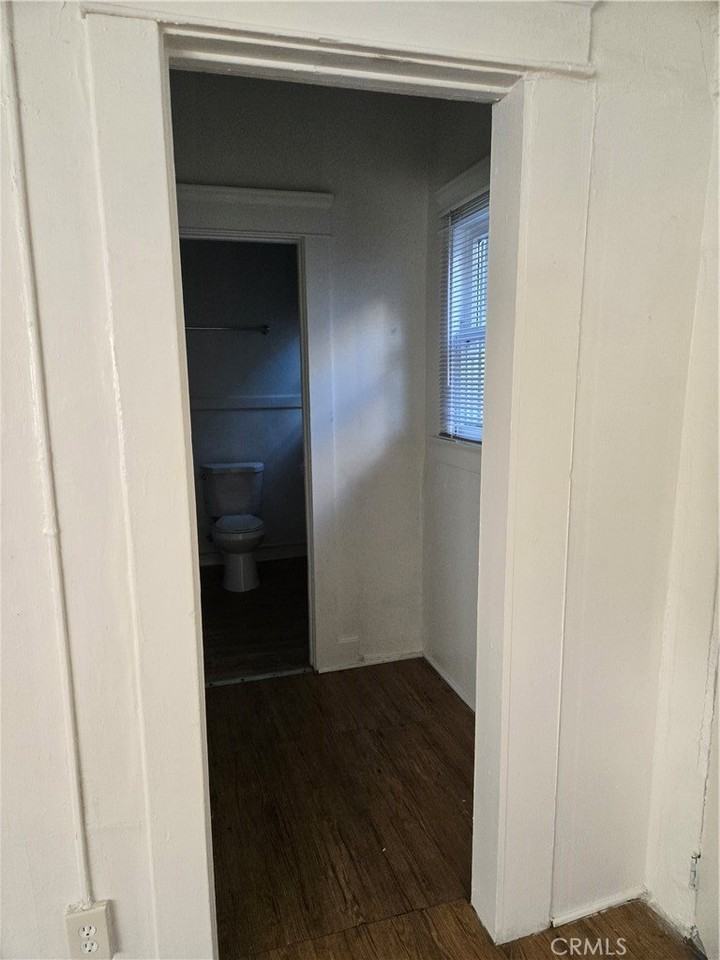 551 W 10th St #9 - Photo 7 of 17