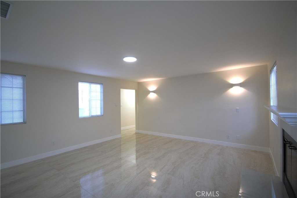 2630 Dalemead St - Photo 5 of 29
