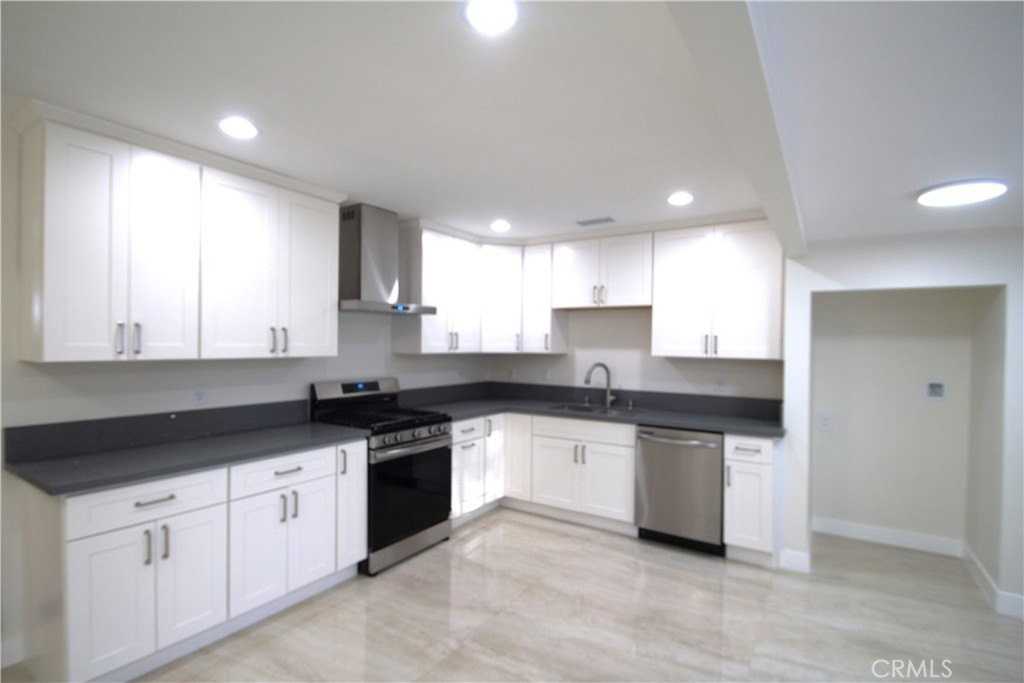 2630 Dalemead St - Photo 6 of 29