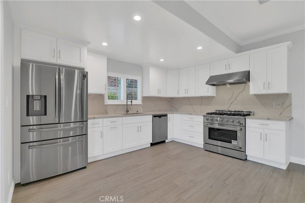 6335 W 82nd St - Photo 2 of 27