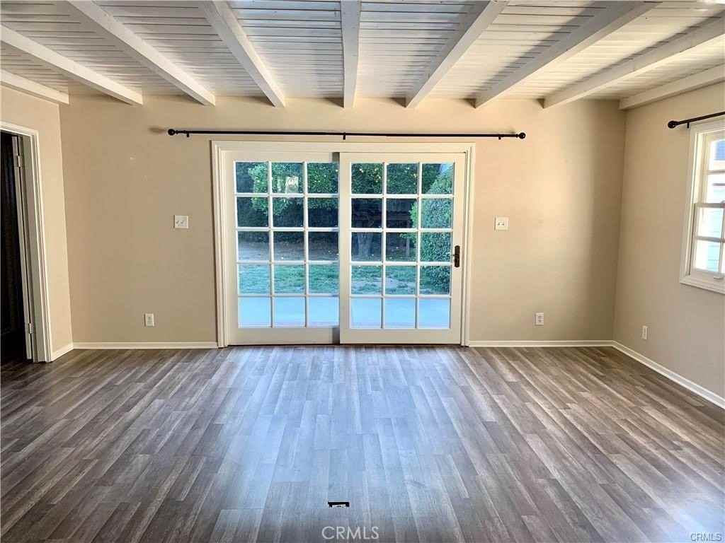 4743 Halbrent Ave - Photo 6 of 12