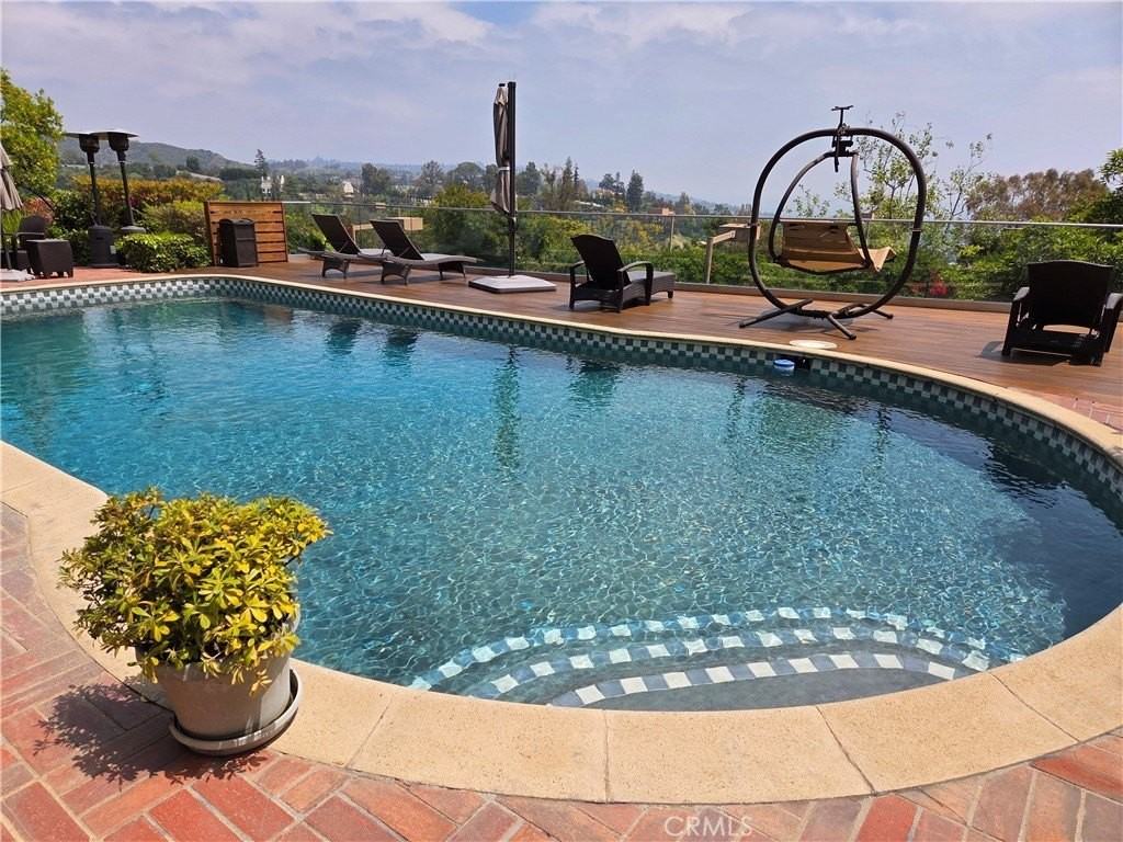 1100 Bel Air Pl - Photo 3 of 22