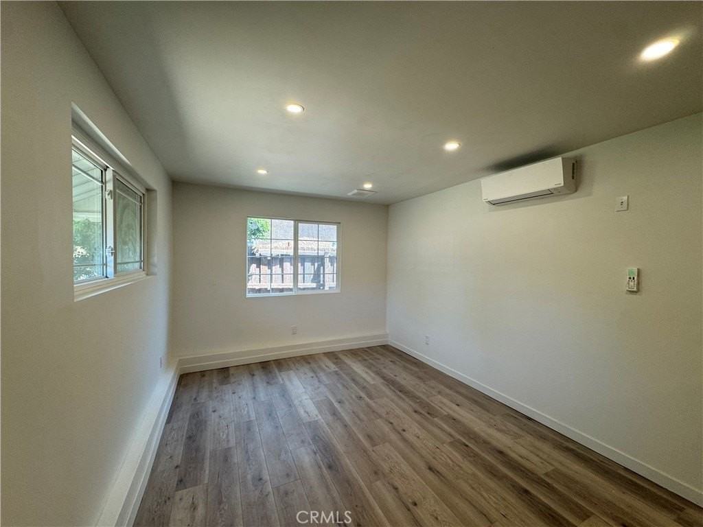 11430 Haskell Ave - Photo 2 of 13