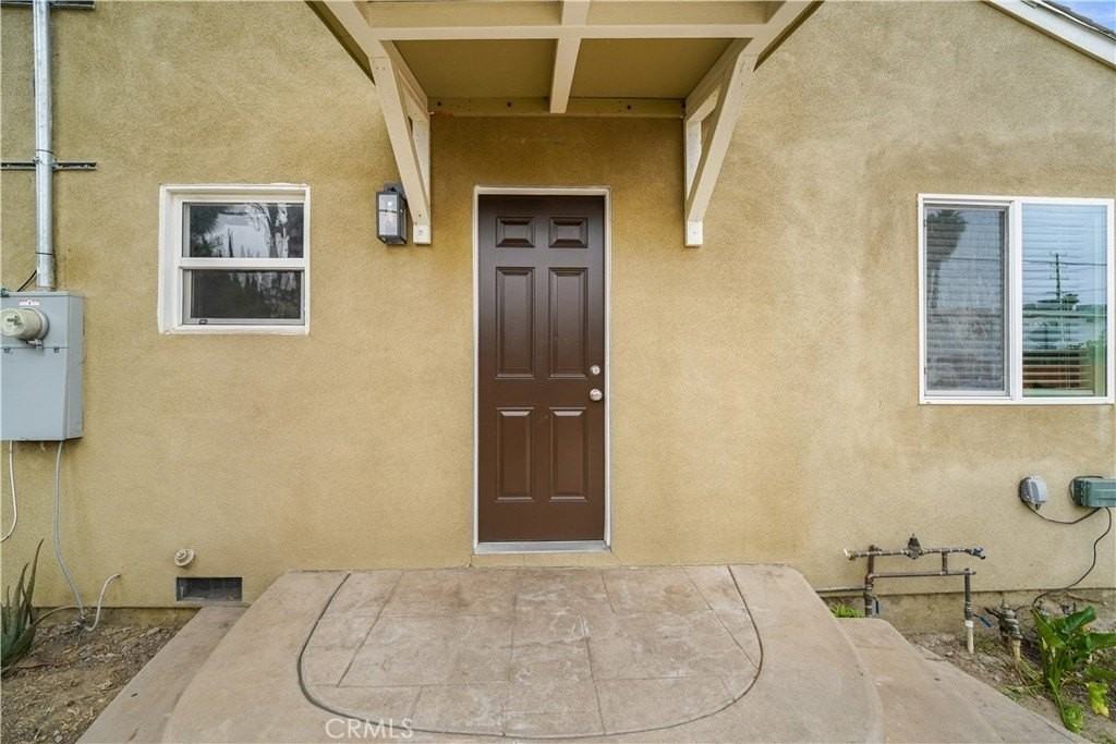 7620 Variel Ave - Photo 7 of 31