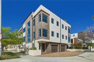 1301 Tamarind Ave - Photo 1 of 1
