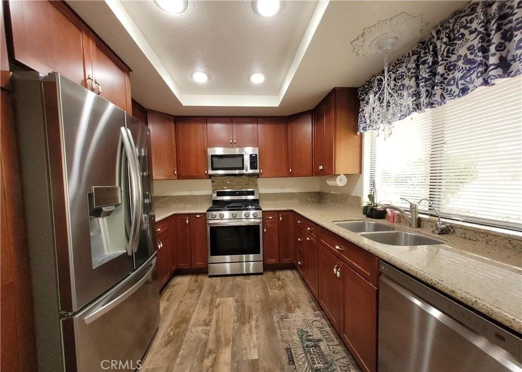 2624 Beech Tree St - Photo 7 of 21