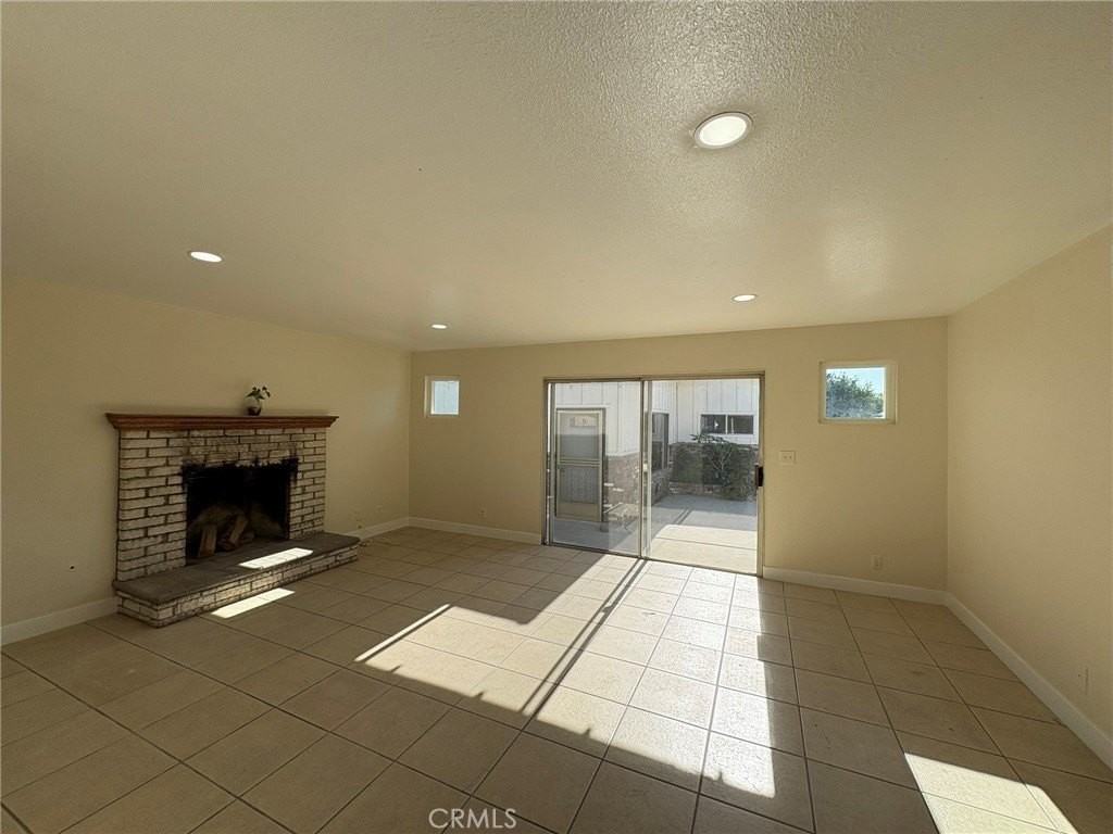 13233 Eastend Ave - Photo 6 of 18