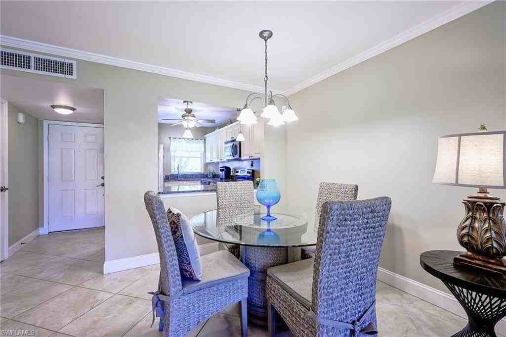 201 Quail Forest Blvd #103 - Photo 6 of 20