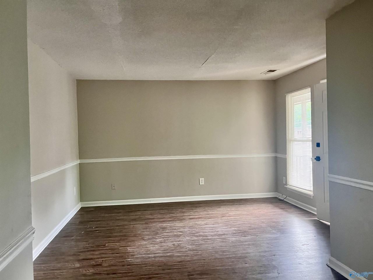 144 Angela Dr #C - Photo 2 of 7