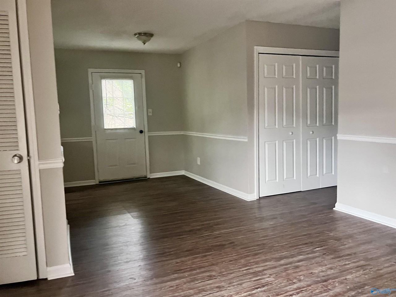 144 Angela Dr #C - Photo 3 of 7