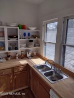 featured image of 209 S 4th St #4