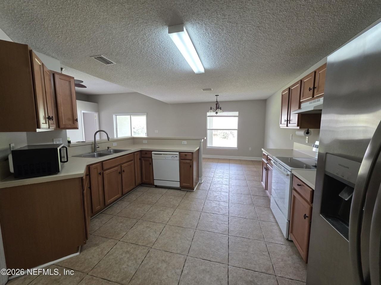 3751 Longleaf Forest Ln - Photo 3 of 16