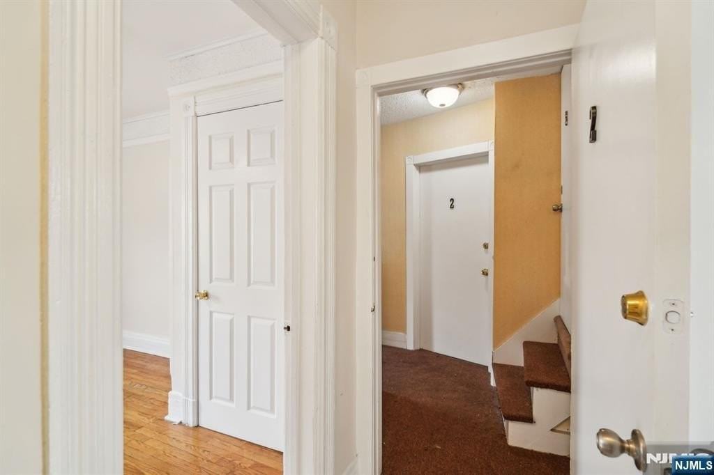44 Elm St #2ndFL - Photo 5 of 33